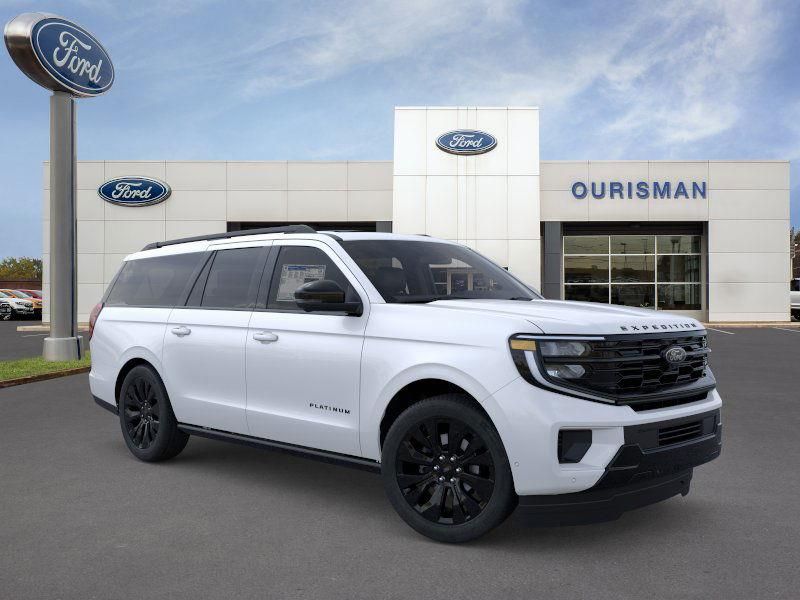 2025 Ford Expedition Platinum's photo