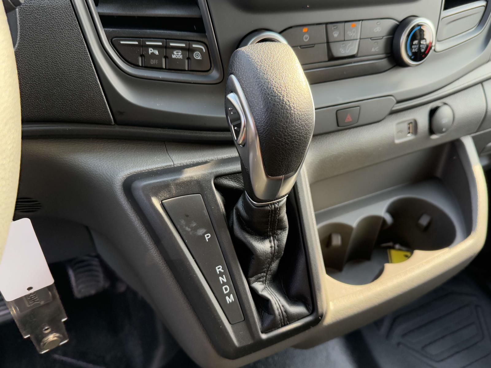 2025 Ford Transit Van Base - Photo 17