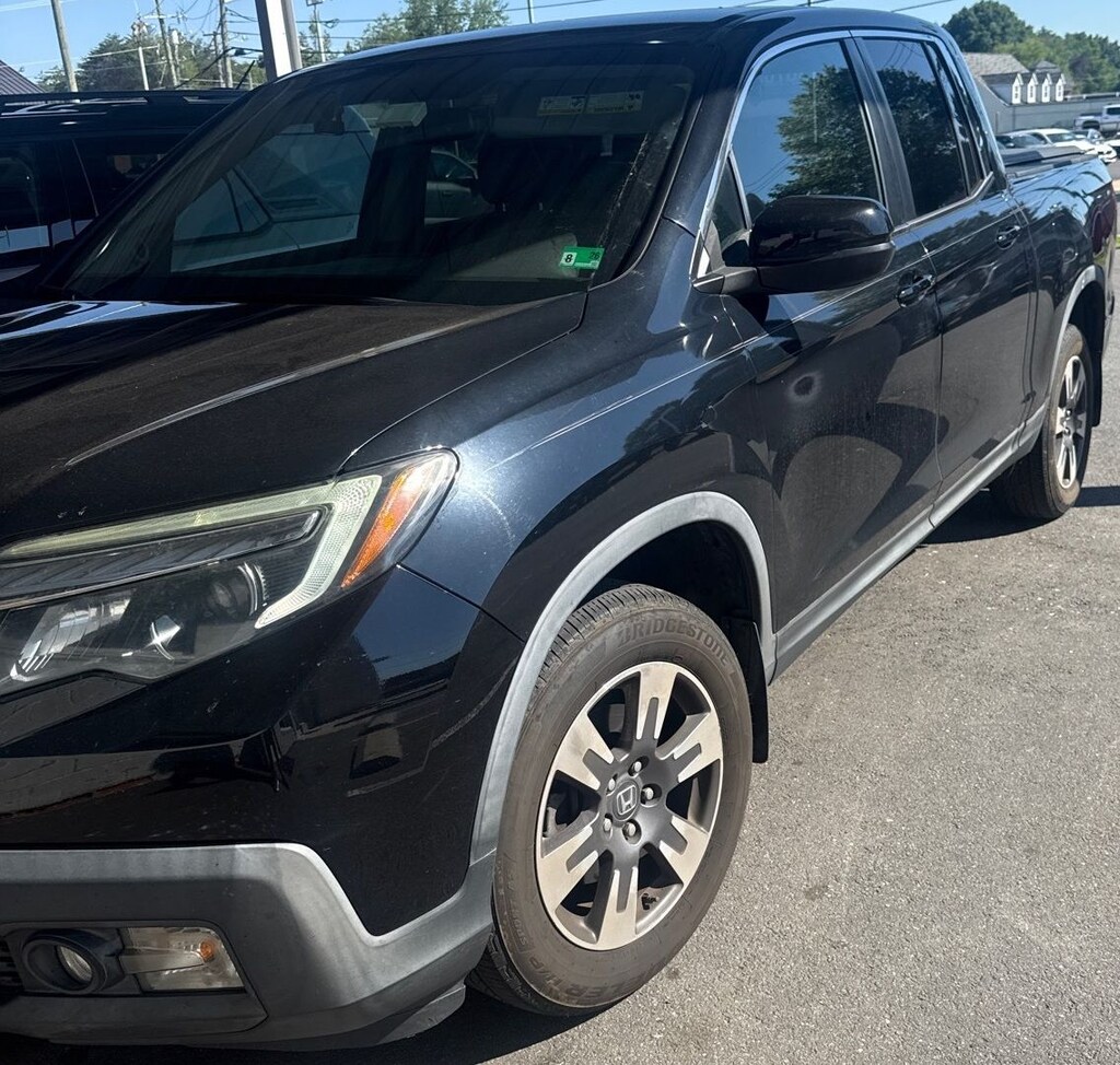Used 2017 Honda Ridgeline RTL-T Truck