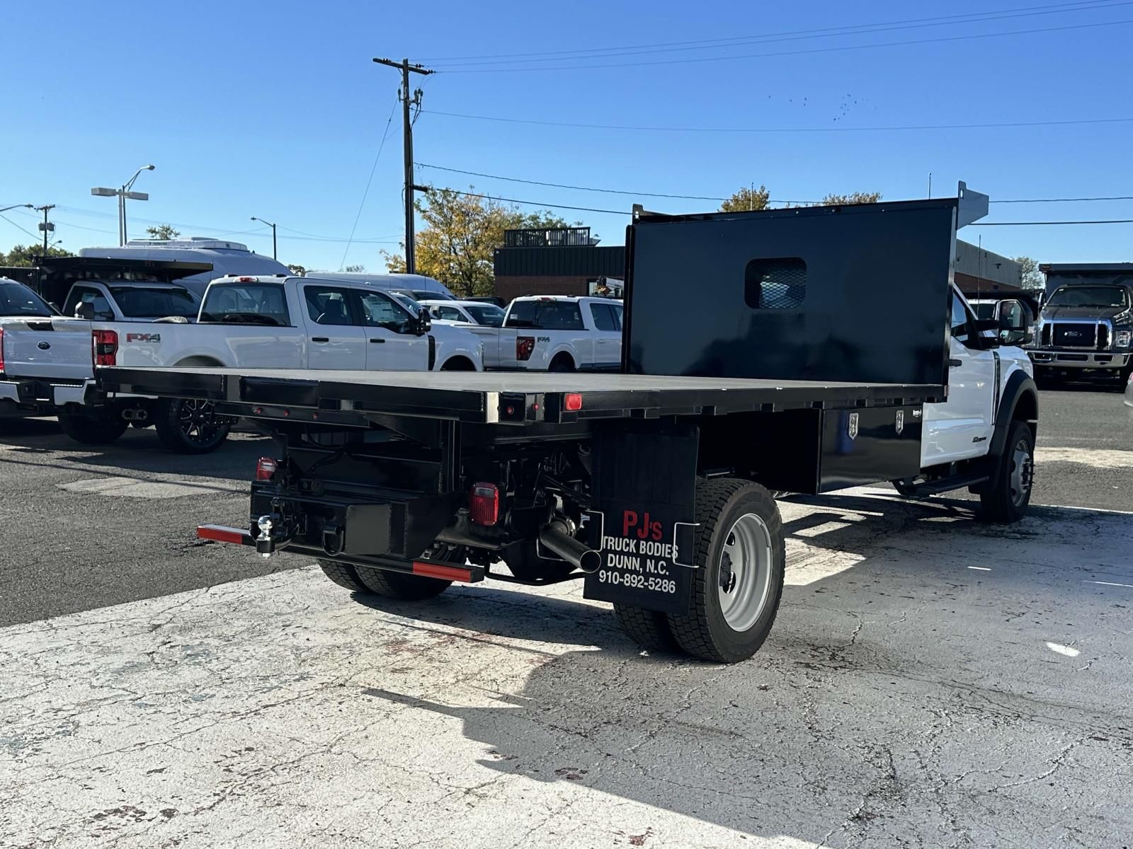 2024 Ford F-450 XL photo 2