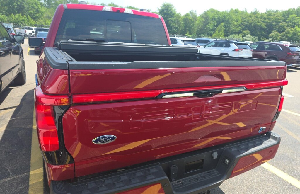Used 2023 Ford F-150 Lightning Lariat Truck
