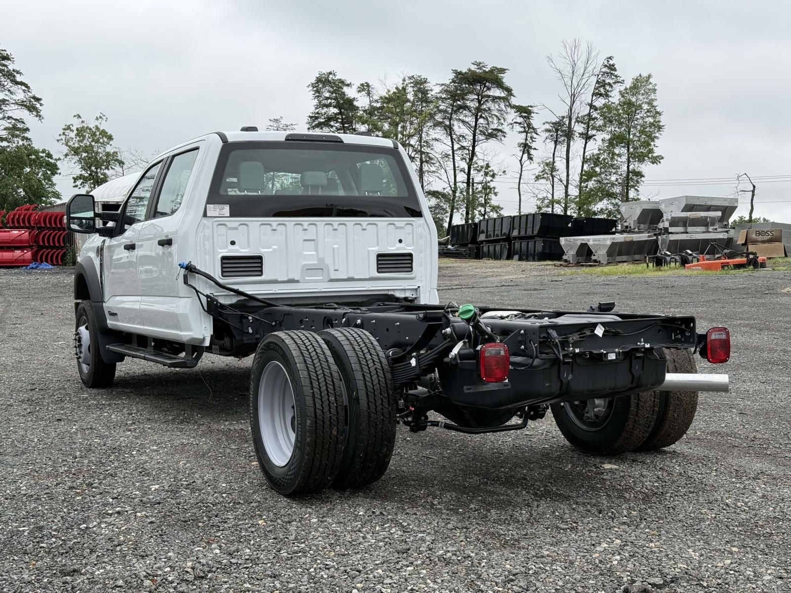 2025 Ford F-550 XL photo 4