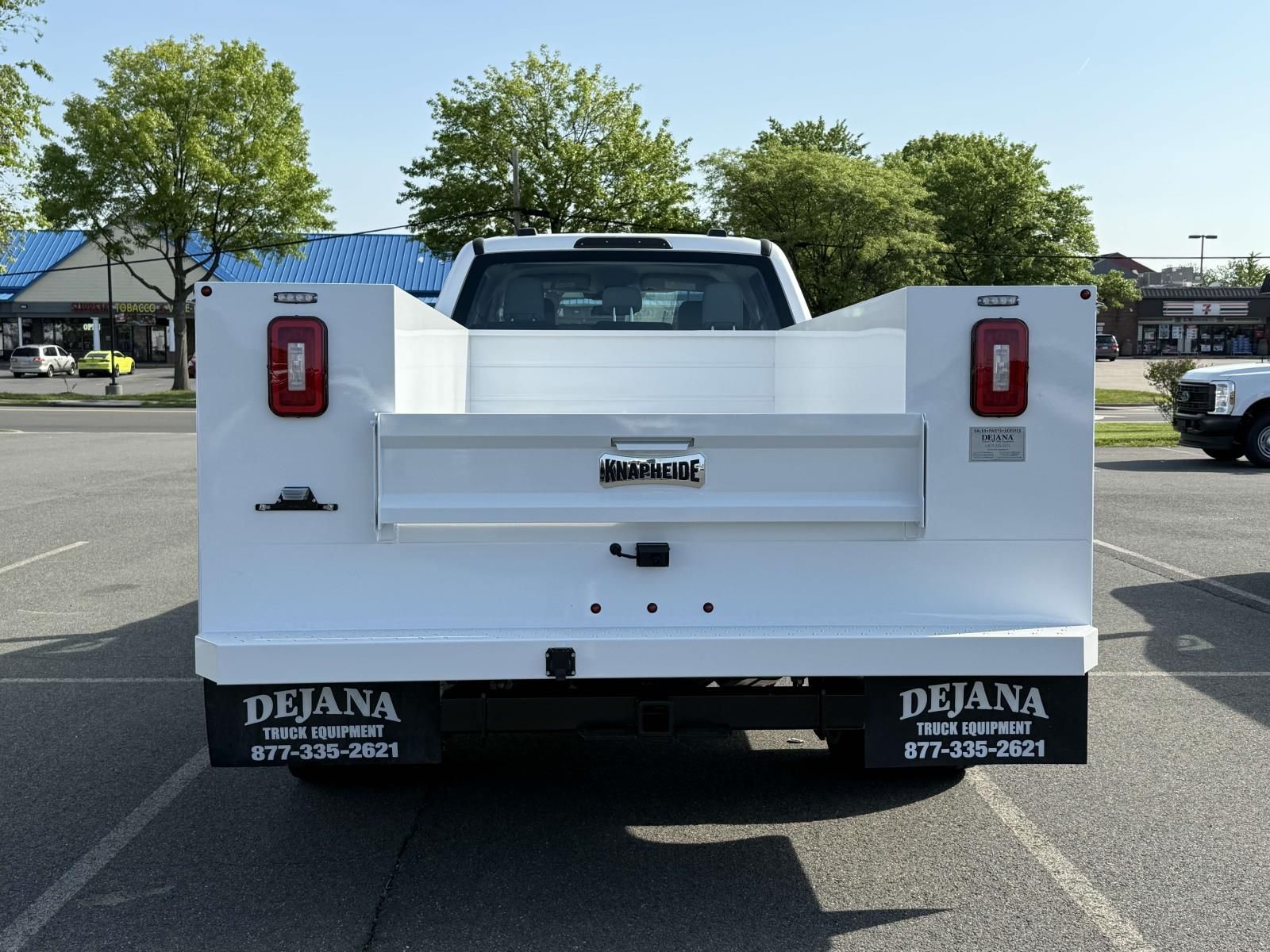 2025 Ford F-550 XL photo 2