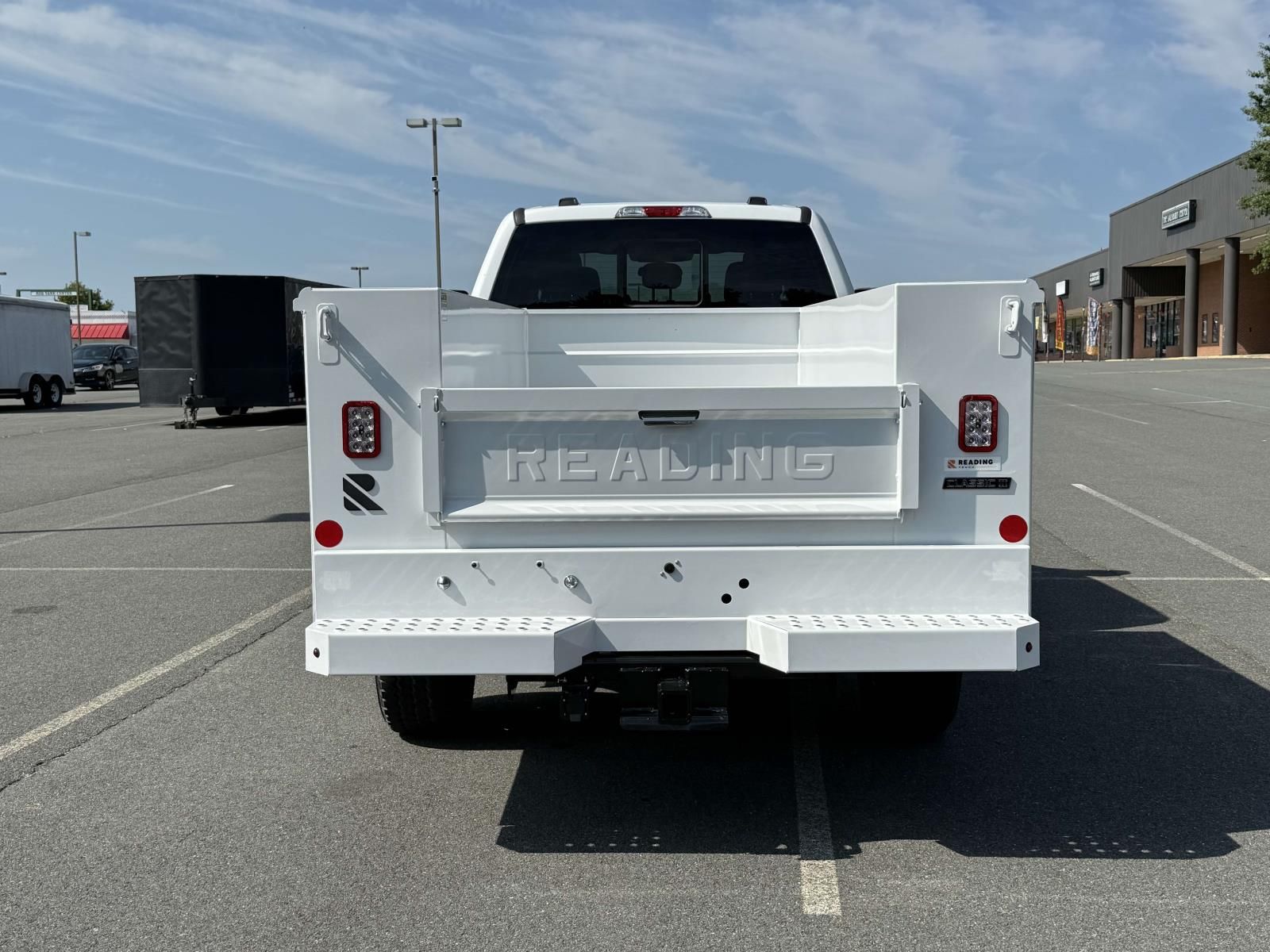 2025 Ford F-350 XL photo 3