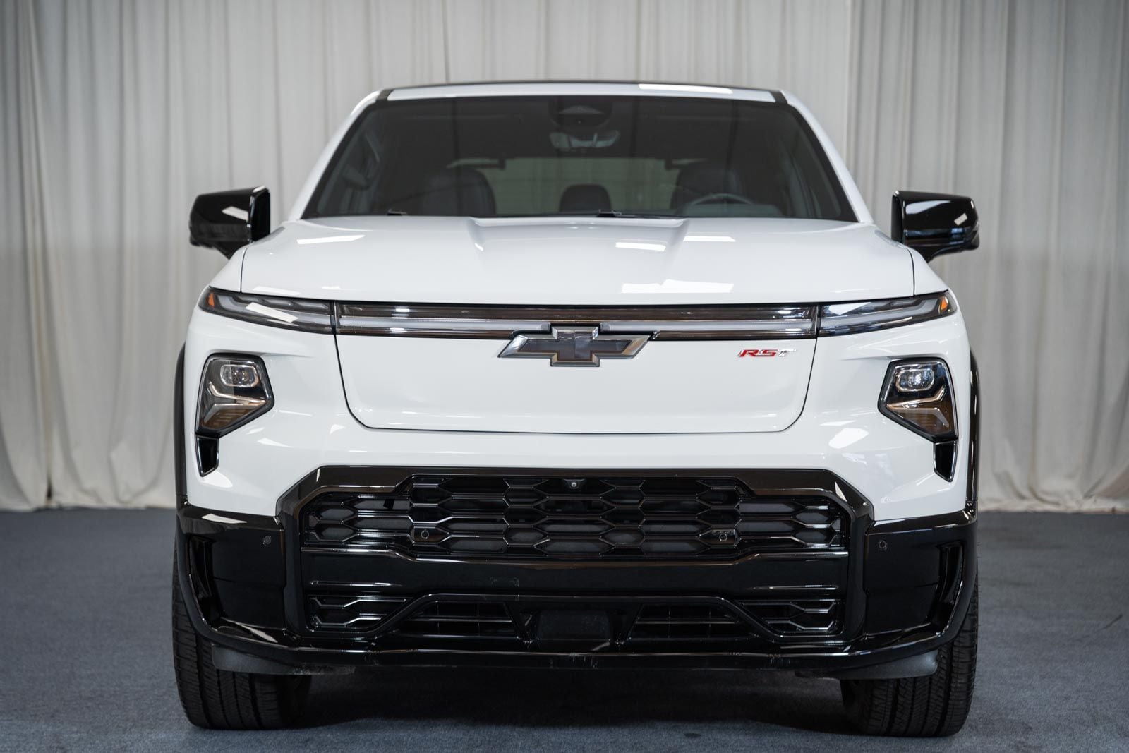 Used 2024 Chevrolet Silverado EV RST with VIN 1GC40ZEL8RU303929 for sale in Manassas, VA
