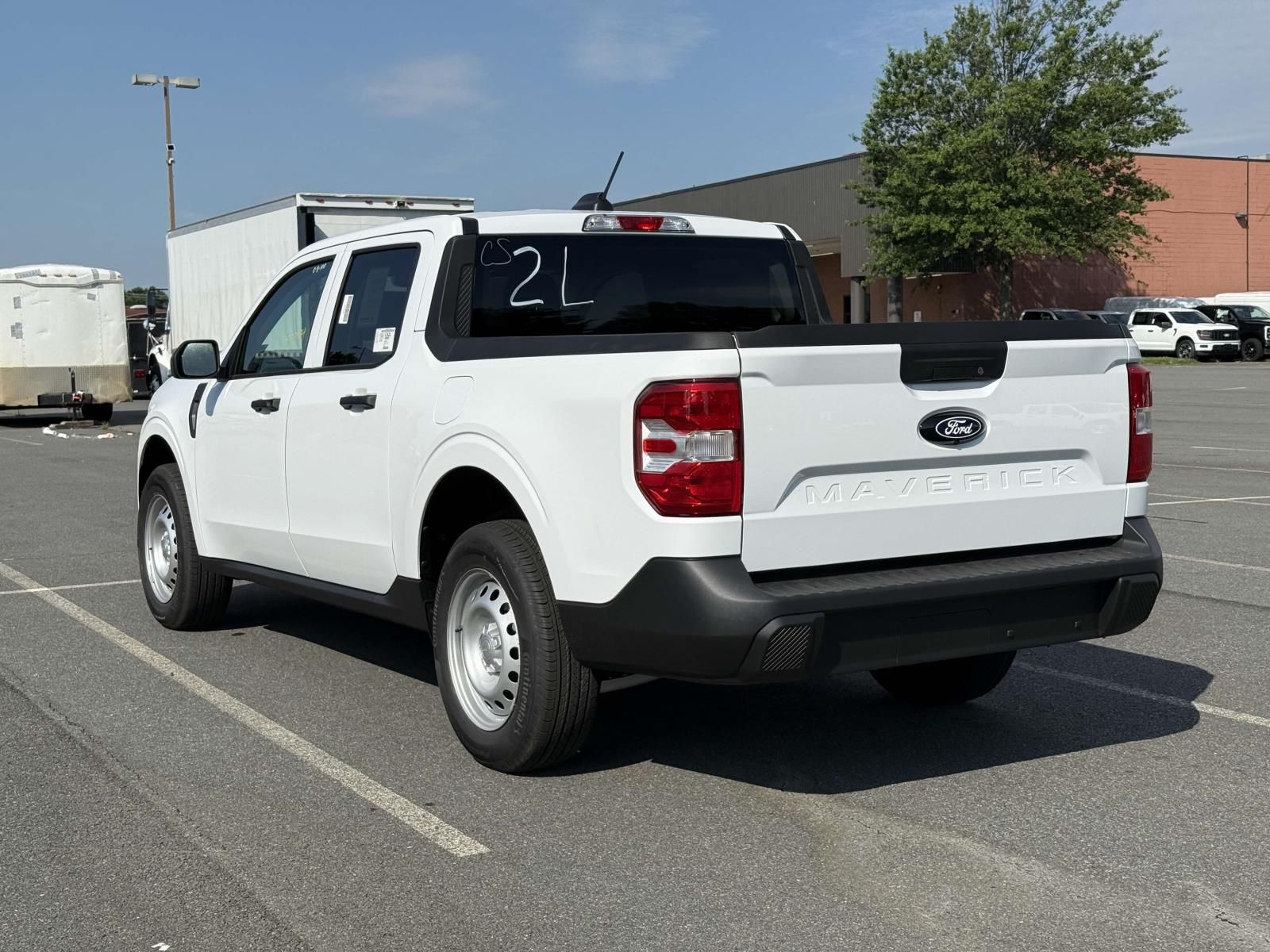 2025 Ford Maverick XL photo 4