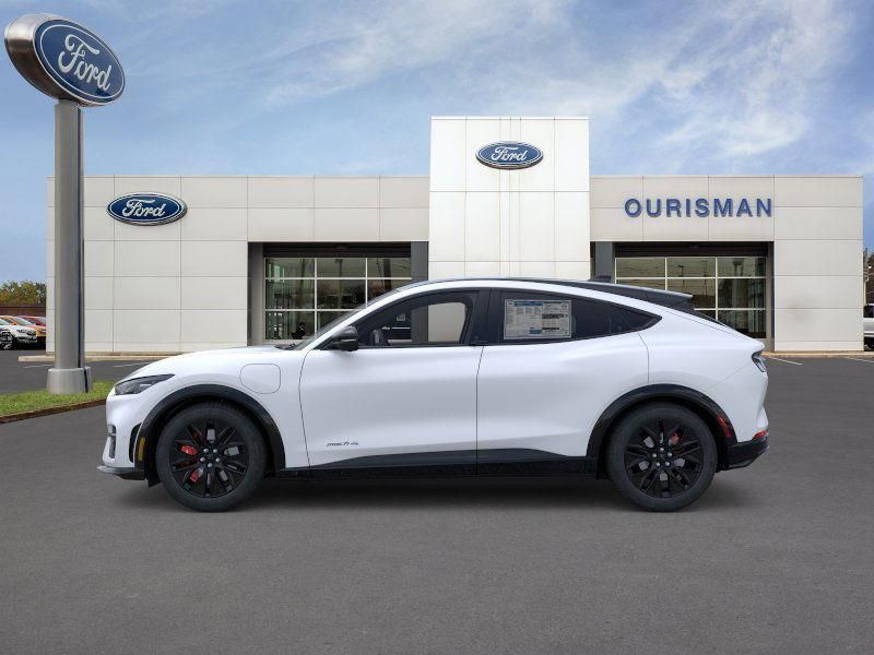 2025 Ford Mustang Mach-E Premium photo 4