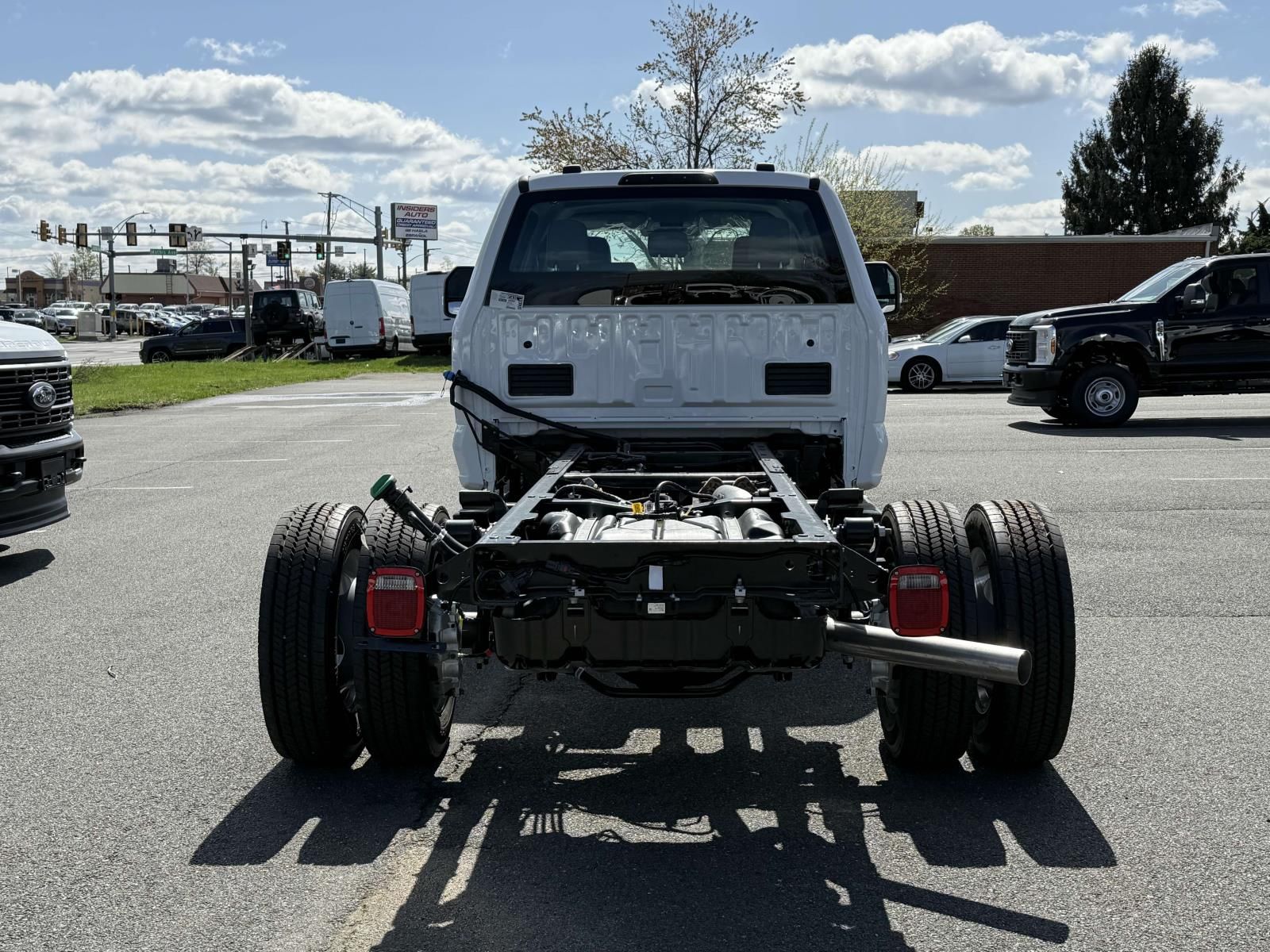 2025 Ford F-550 XL photo 3
