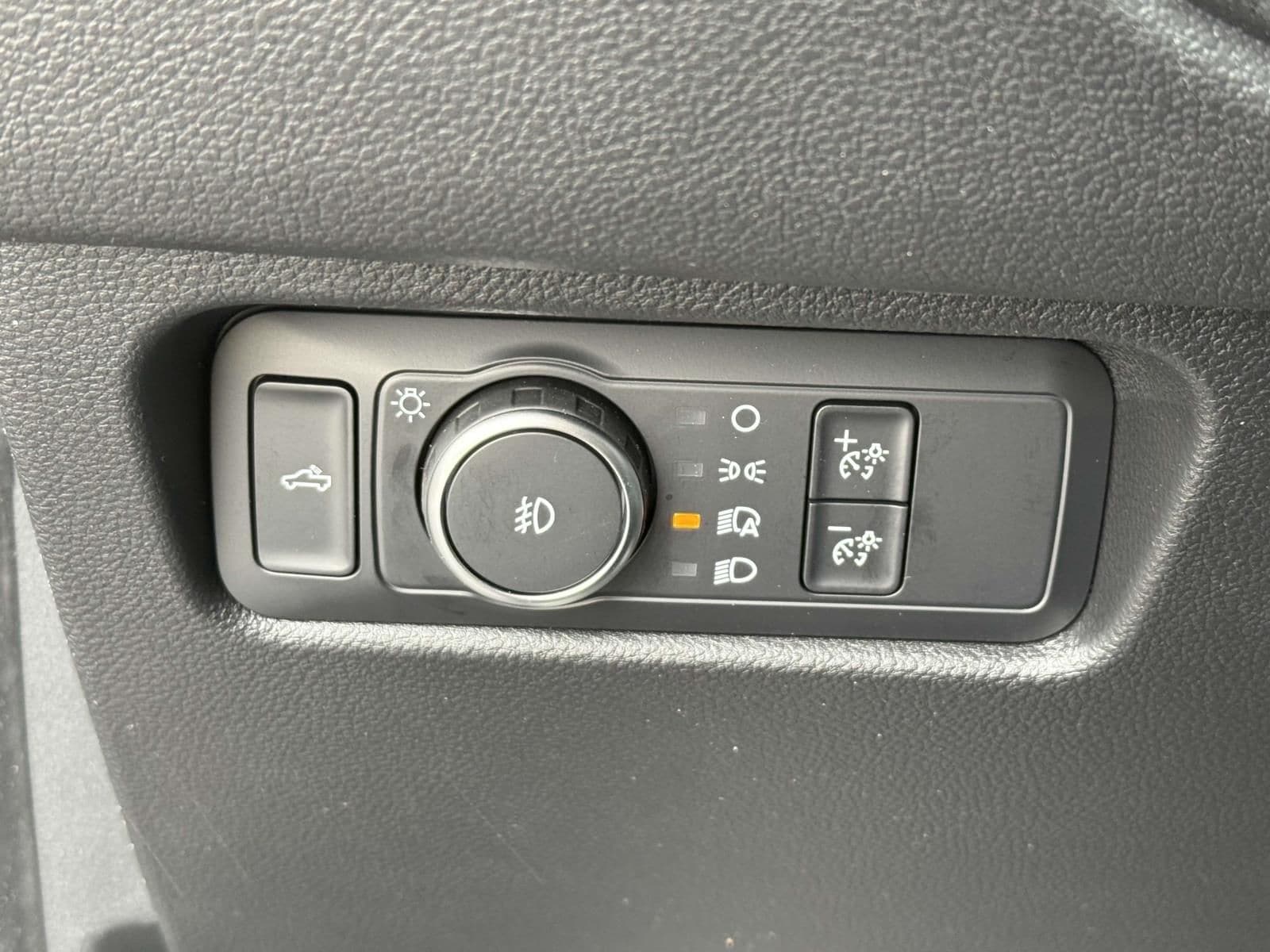 2025 Ford Ranger XLT - Photo 18