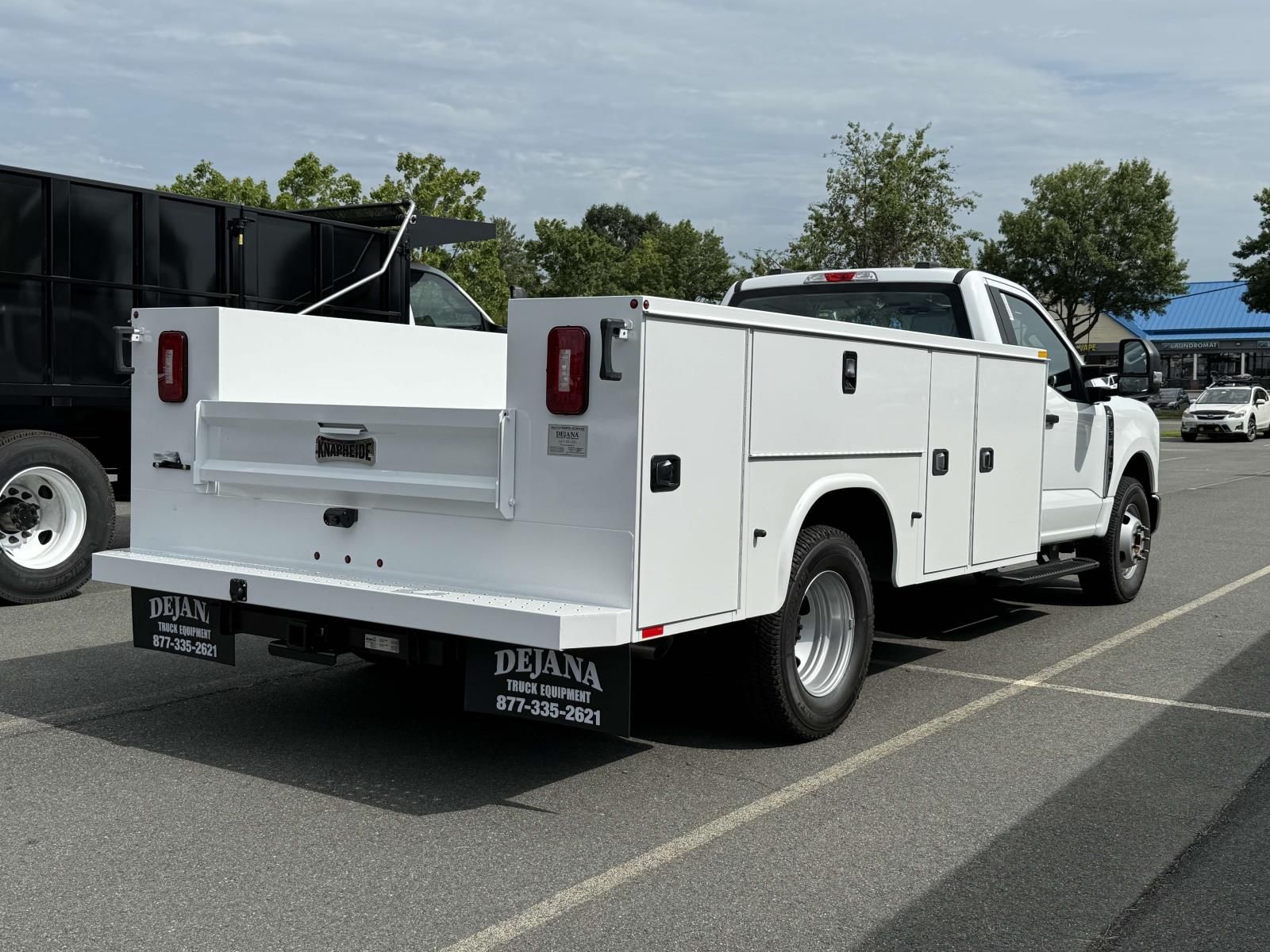 2025 Ford F-350 XL photo 2