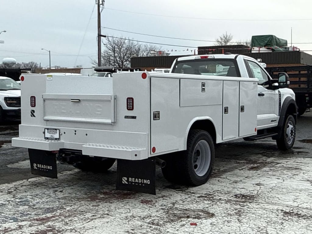 New 2024 Ford F-450 Chassis XL Chassis