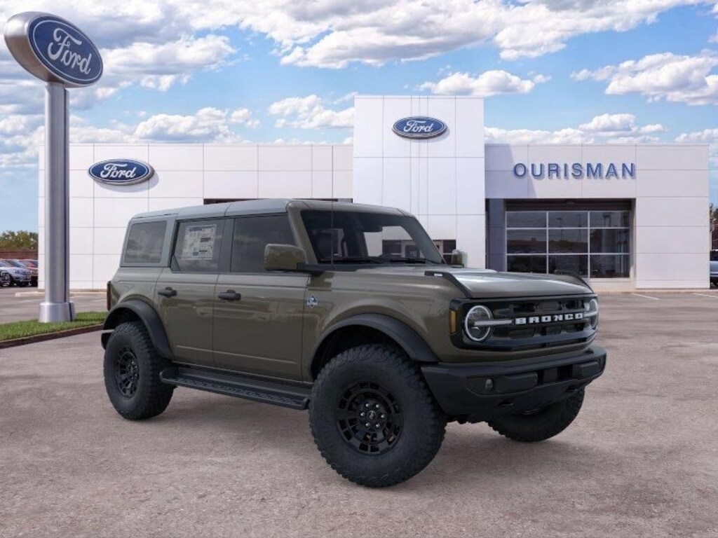 New 2026 Ford Bronco Outer Banks SUV