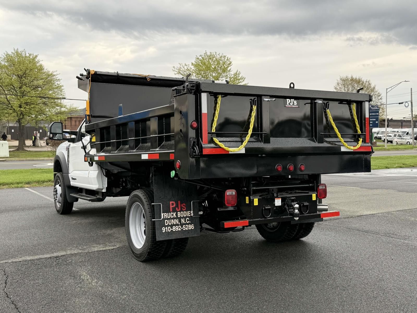 2025 Ford F-450 XL photo 4