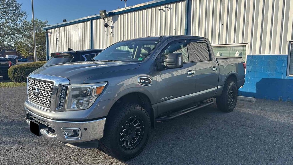 Used 2017 Nissan Titan SL Truck