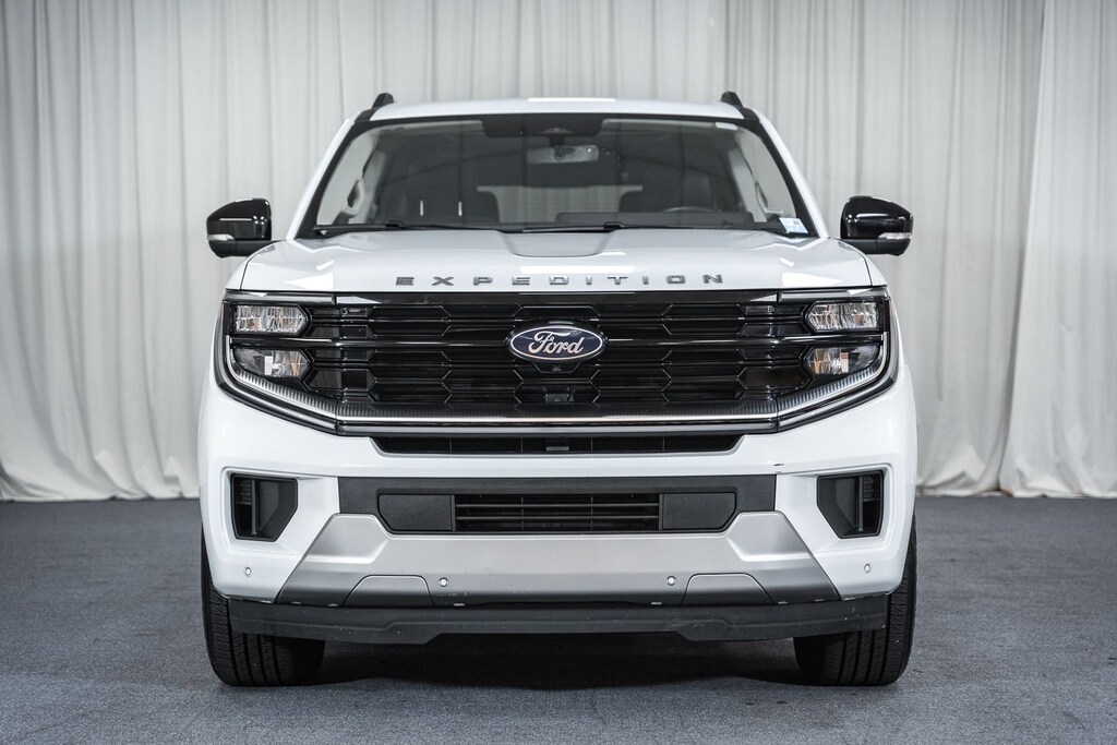 Certified 2025 Ford Expedition Max Platinum SUV