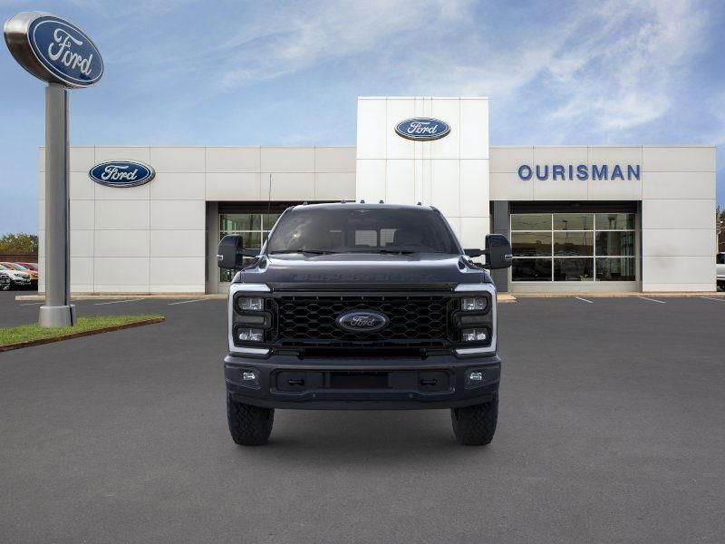 2026 Ford F-250 Lariat photo 2