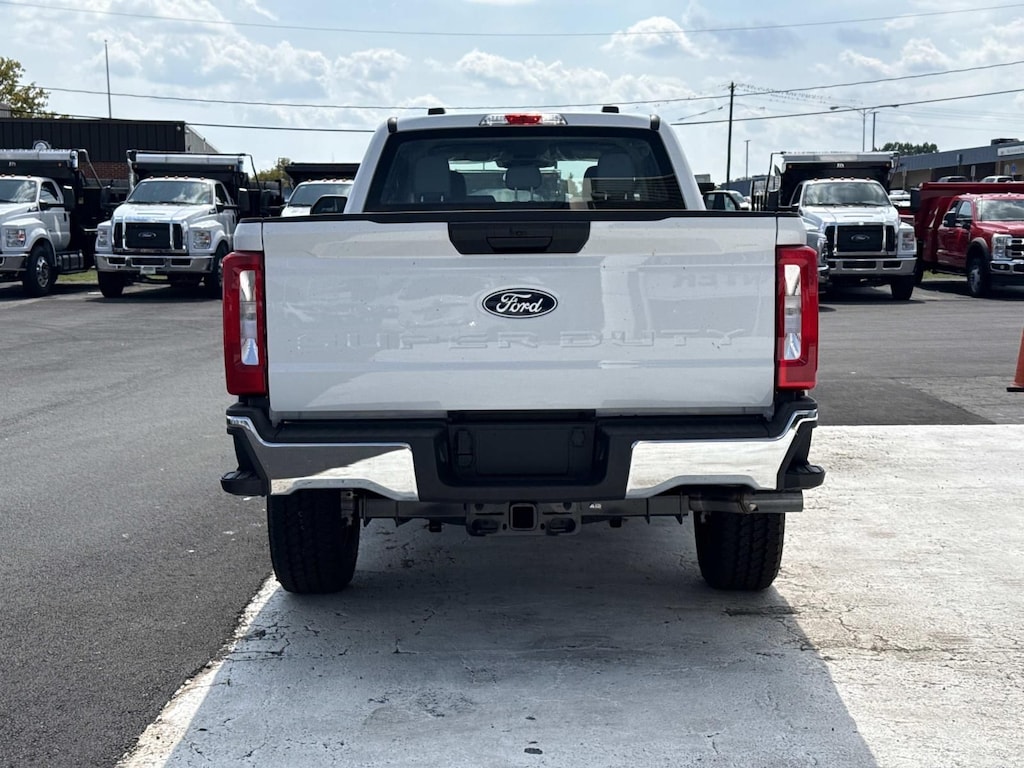 New 2027 Ford F-350 XL Truck