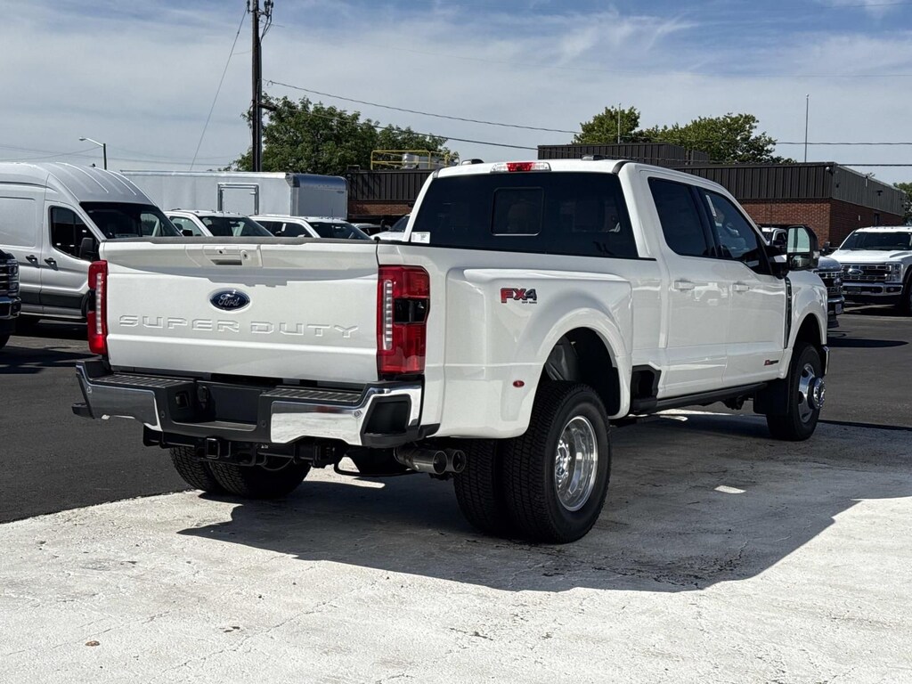 New 2026 Ford F-350 Lariat Truck