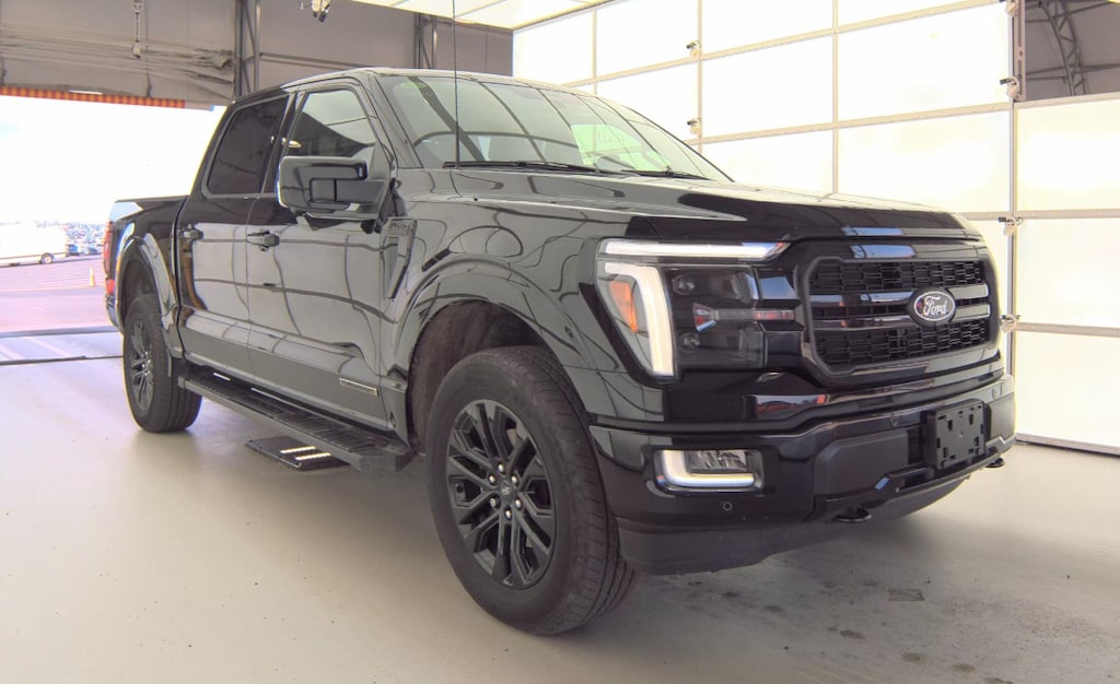 Used 2024 Ford F-150 Lariat Truck