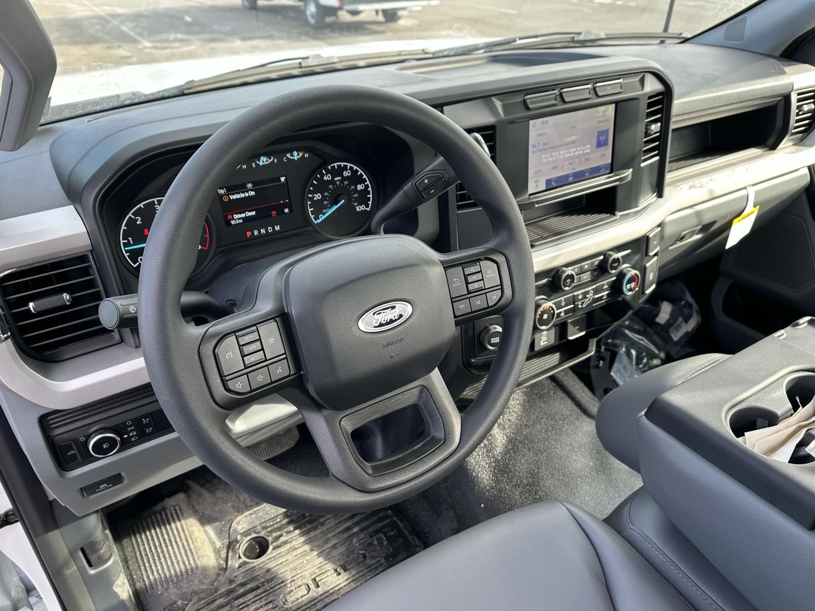 2024 Ford F-350 Super Duty Chassis Cab XL - Photo 12