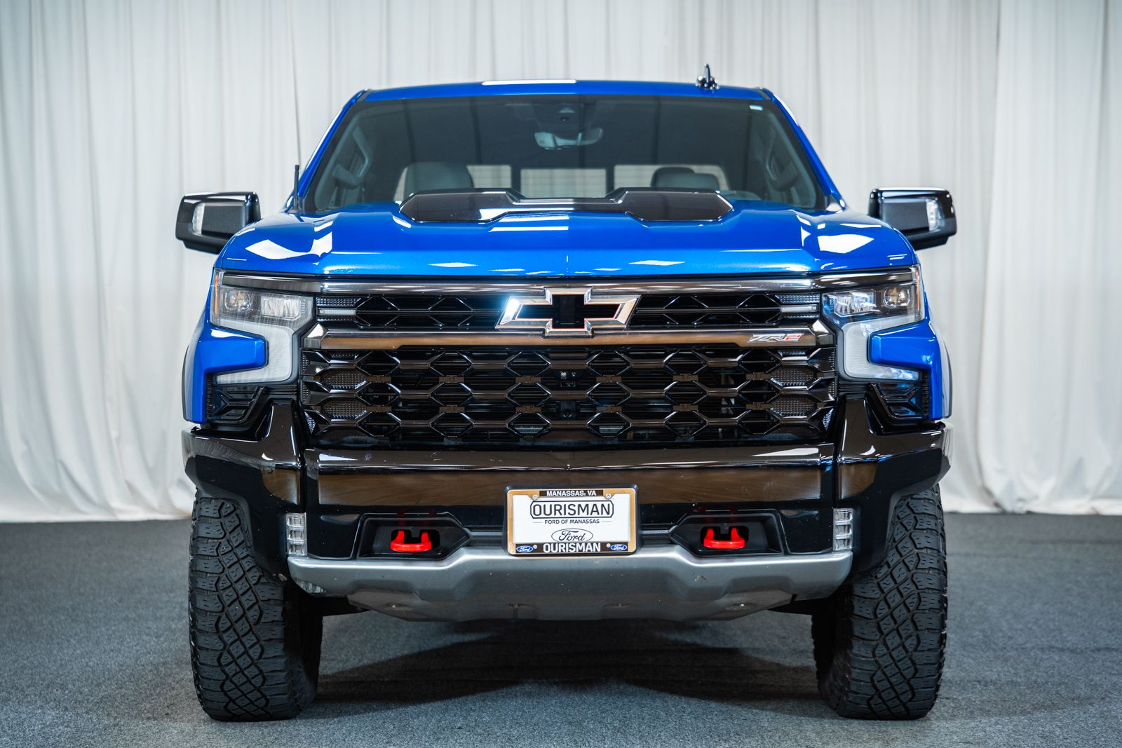 2023 Chevrolet Silverado 1500 ZR2 photo 2