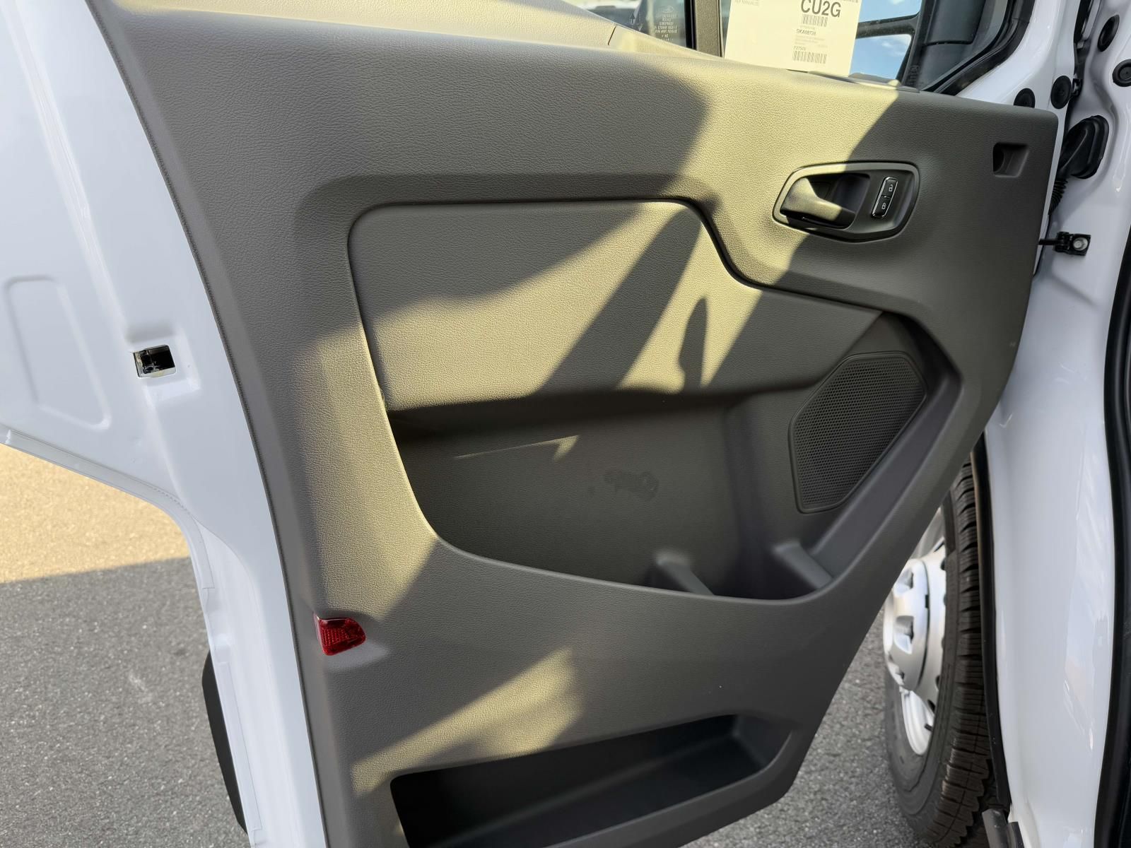 2025 Ford Transit Van Base - Photo 8