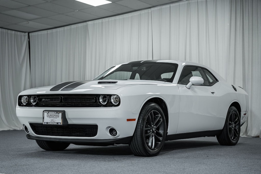 Certified 2019 Dodge Challenger SXT Coupe