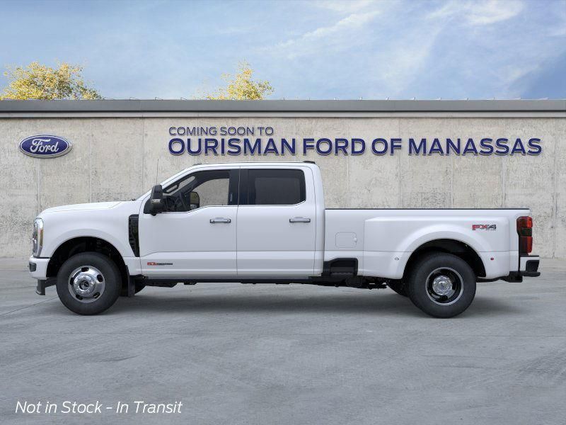 2026 Ford F-350 Platinum photo 4