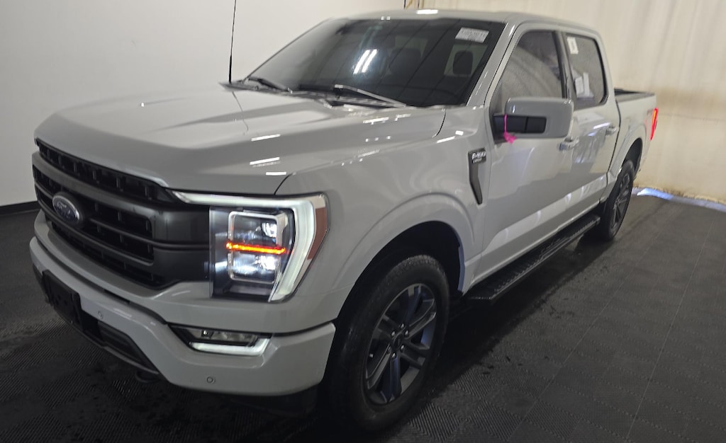 Used 2023 Ford F-150 Lariat Truck