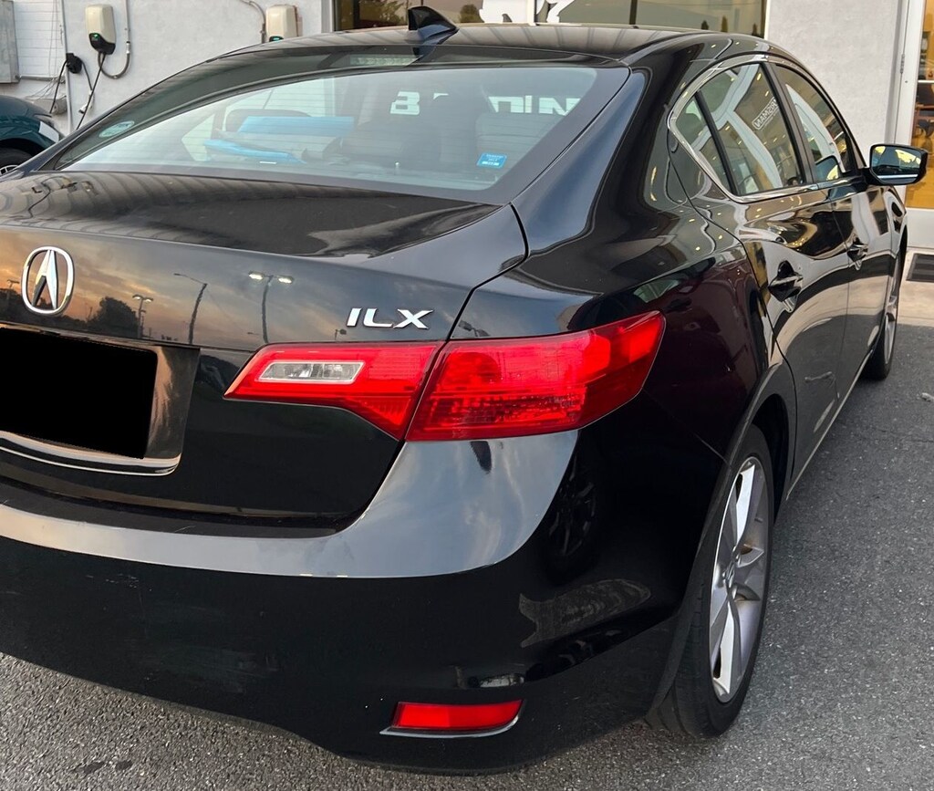 Used 2013 Acura ILX 2.0L Sedan