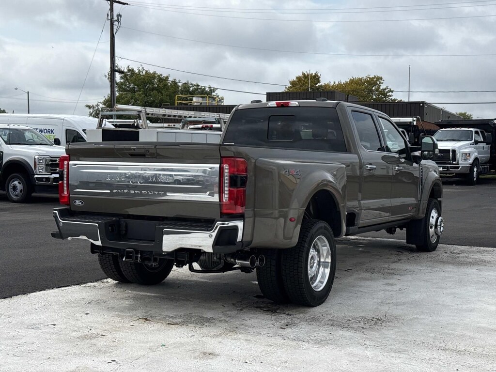 New 2027 Ford F-450 King Ranch Truck