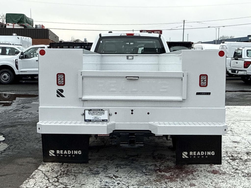 New 2024 Ford F-450 Chassis XL Chassis