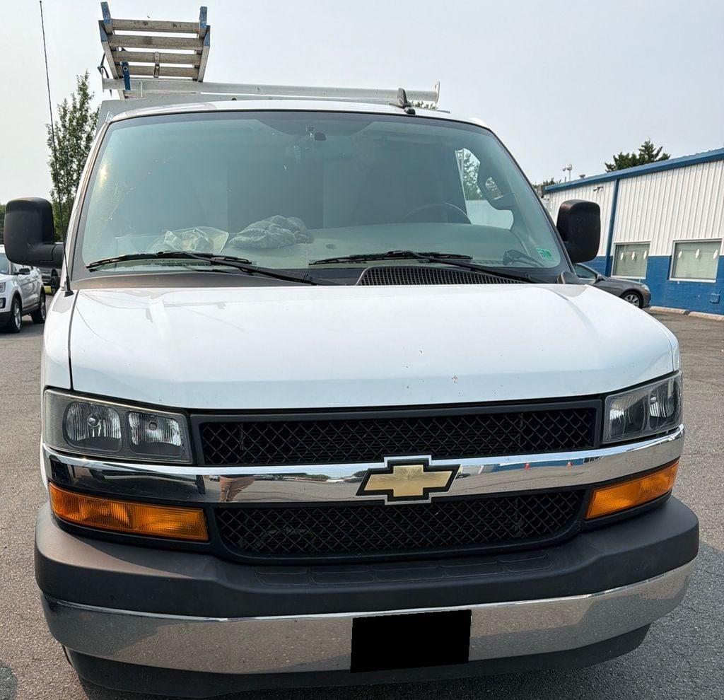 Used 2024 Chevrolet Express Cutaway Work Van Cab/Chassis