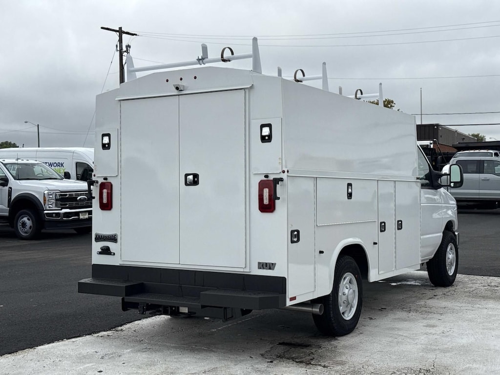 New 2026 Ford E-350 Cutaway Base Cab/Chassis