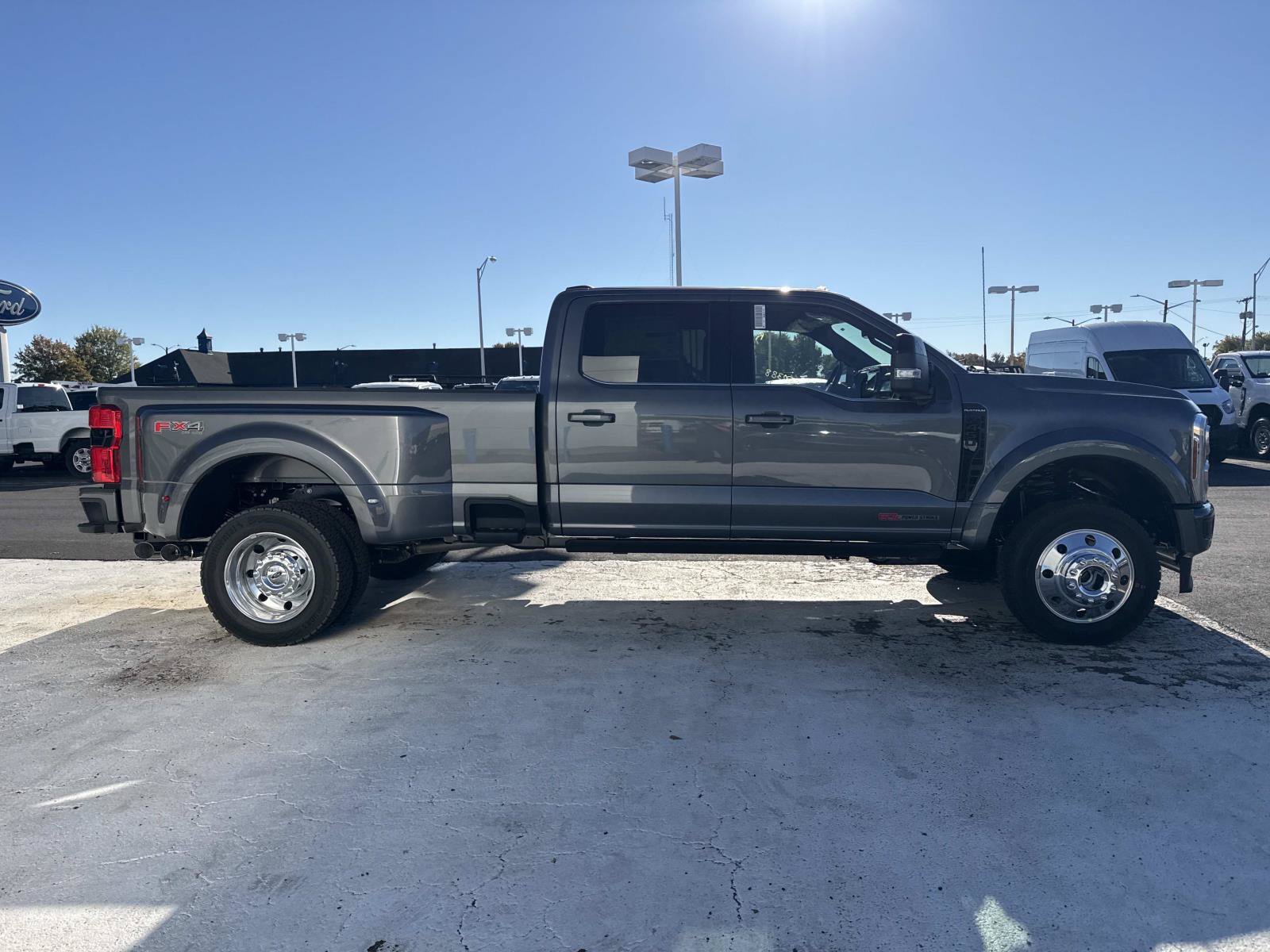 New 2027 Ford F-450 Platinum Truck