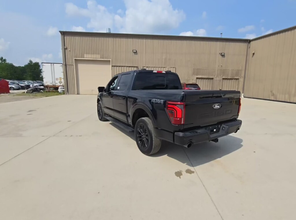 Used 2024 Ford F-150 Lariat Truck