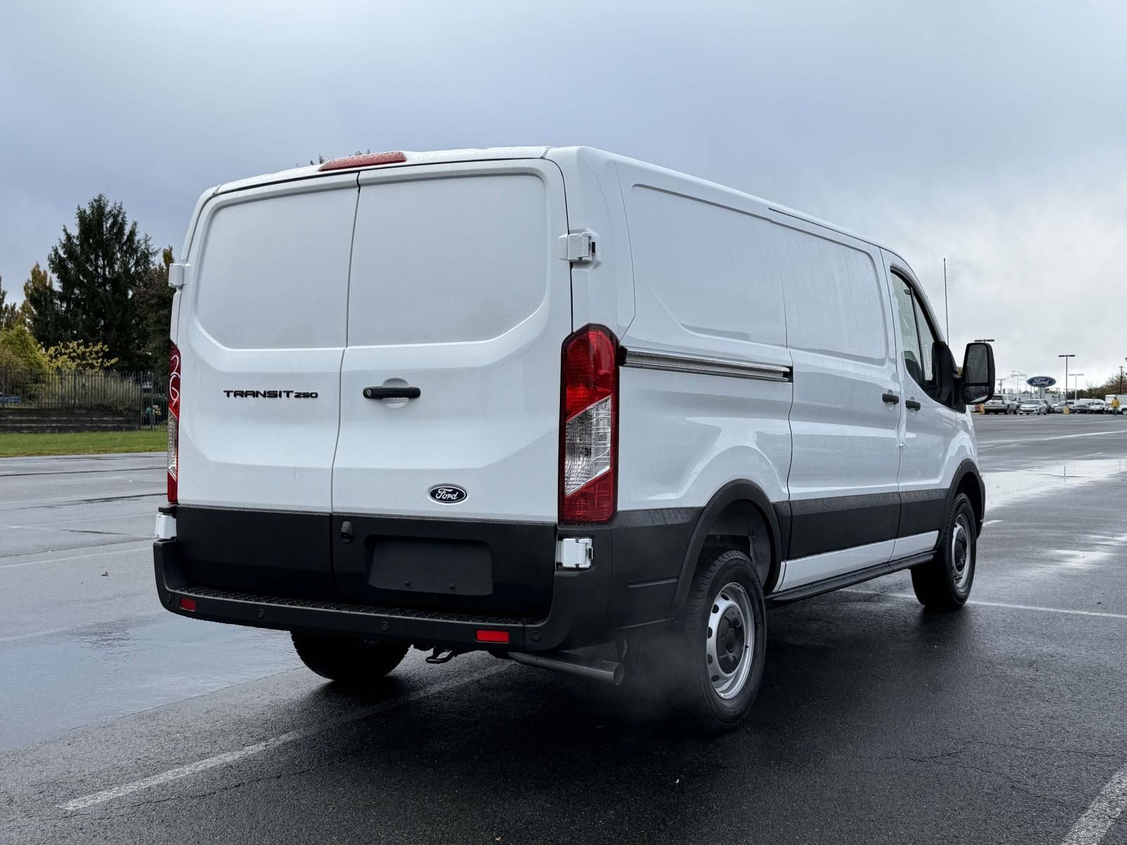 2026 Ford Transit photo 2