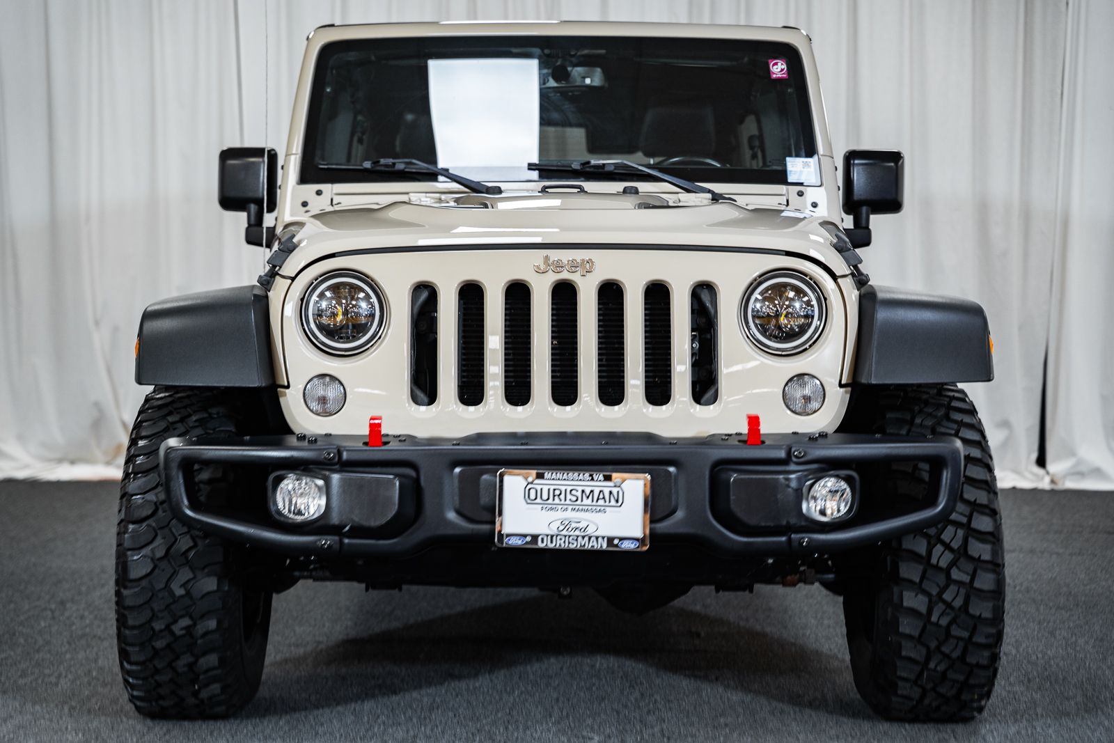 2016 Jeep Wrangler Unlimited Rubicon Hard Rock photo 2