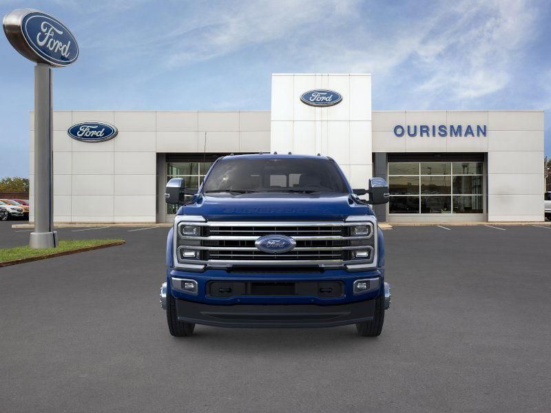 2026 Ford F-450 Platinum photo 2