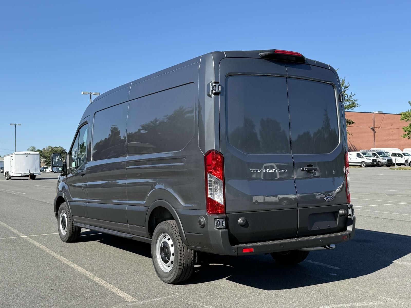2025 Ford Transit photo 3