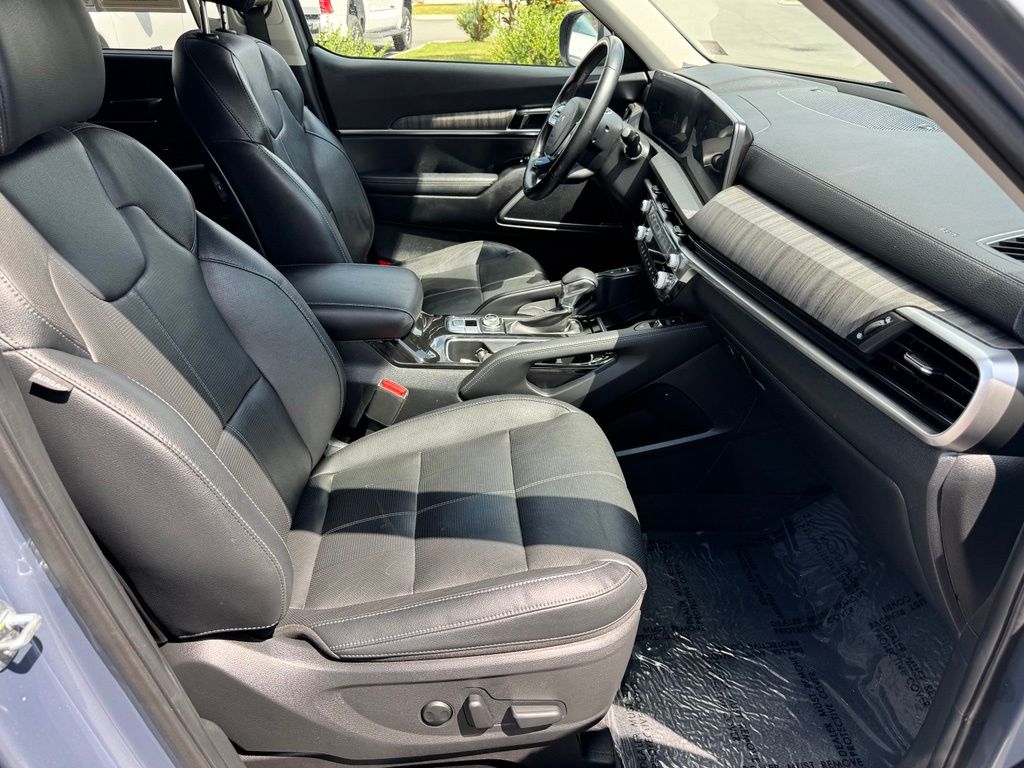 2023 Kia Telluride EX - Photo 26