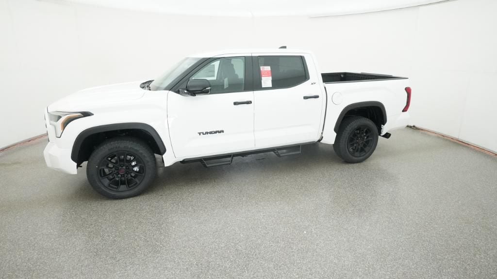2026 Toyota Tundra SR5 - Photo 16