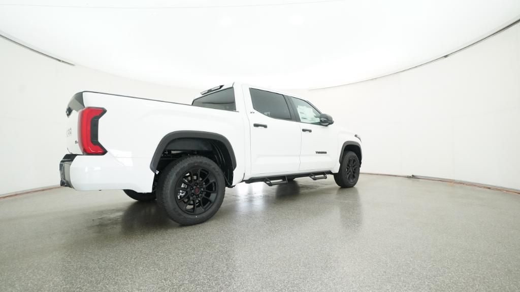 2026 Toyota Tundra SR5 - Photo 8