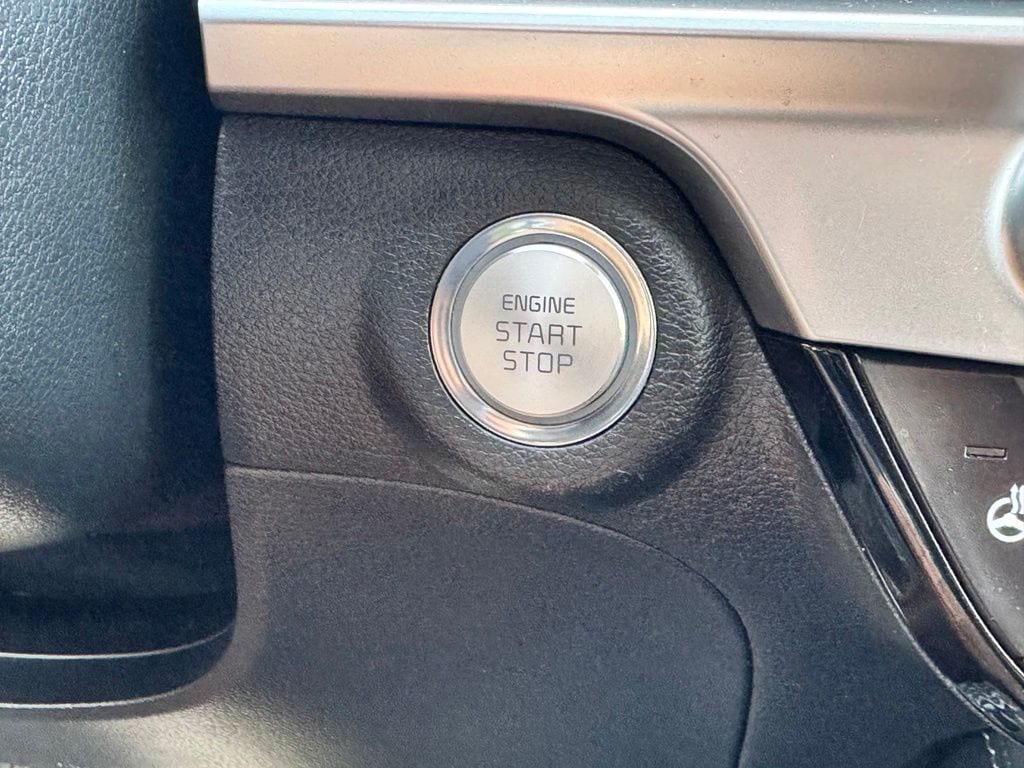 2023 Kia Telluride EX - Photo 22