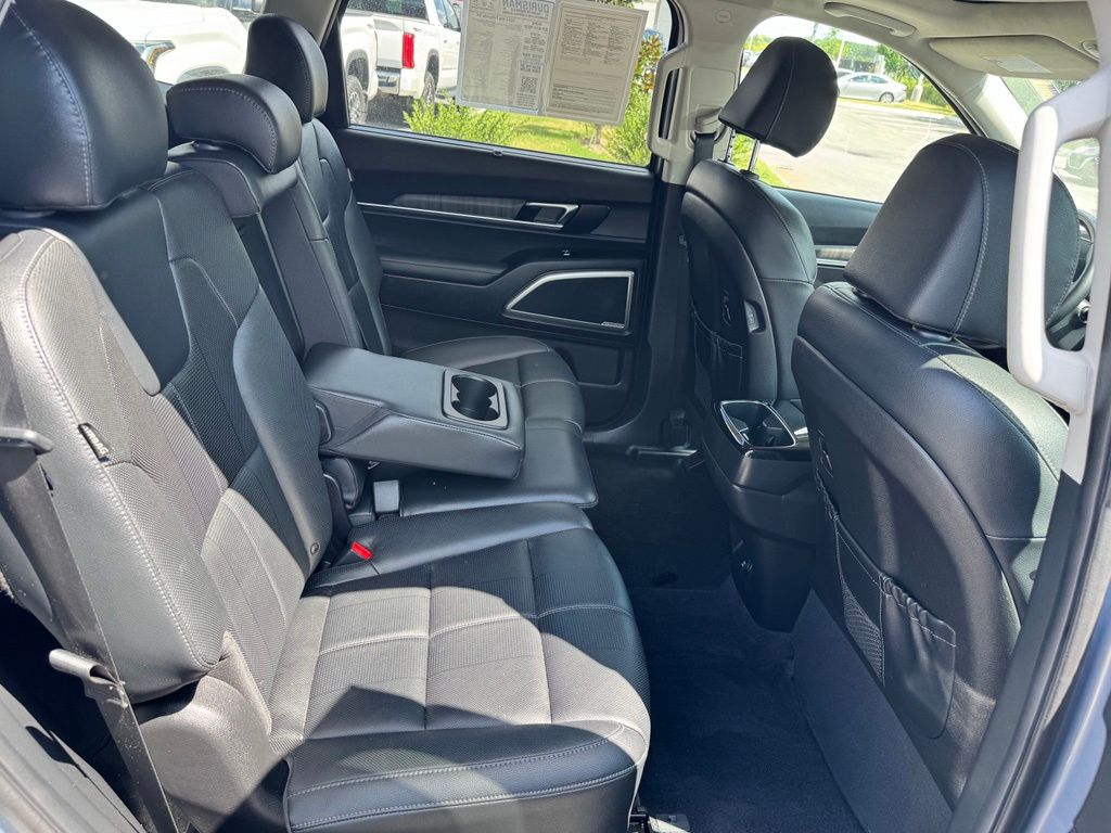 2023 Kia Telluride EX - Photo 28