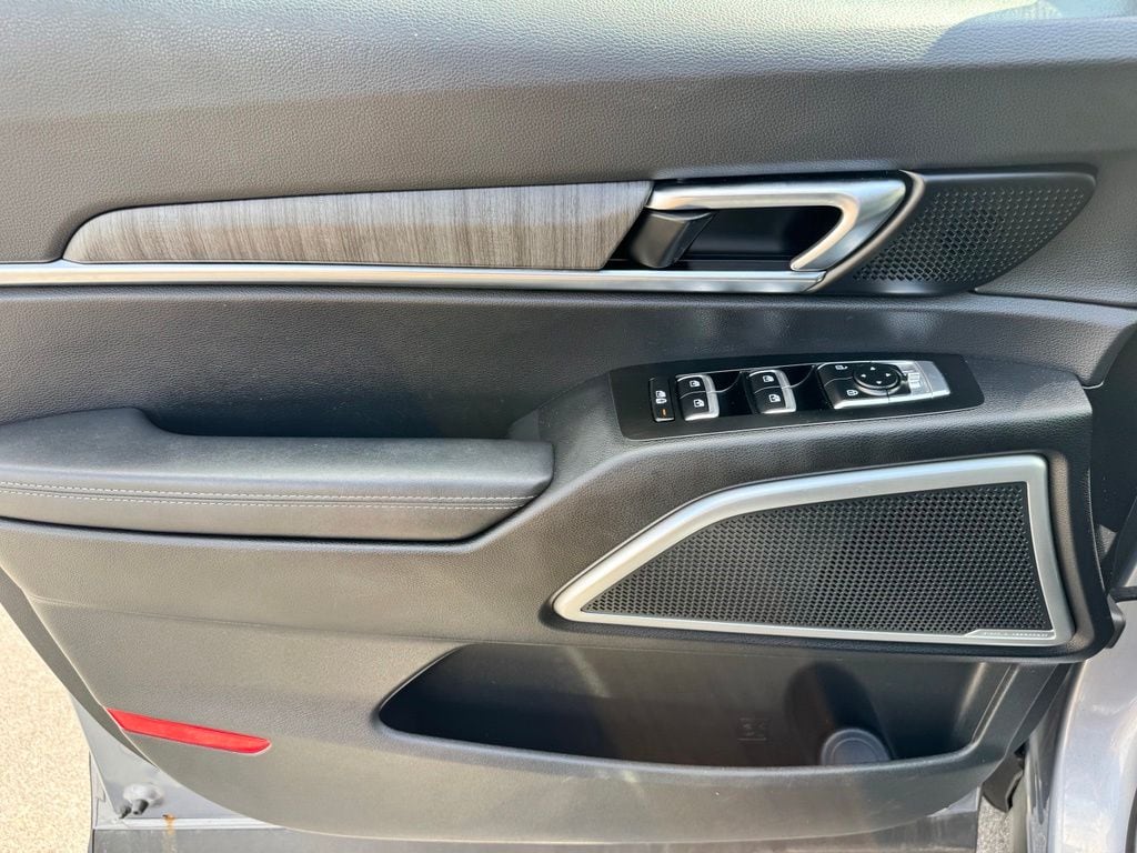 2023 Kia Telluride EX - Photo 32