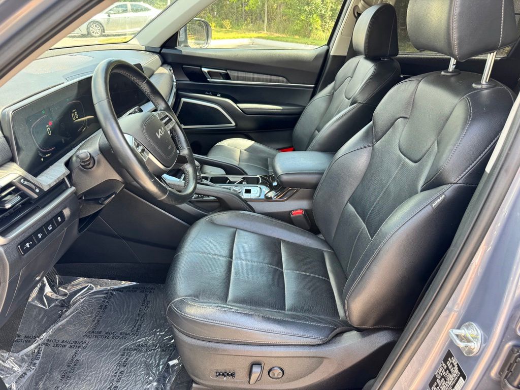 2023 Kia Telluride EX - Photo 12
