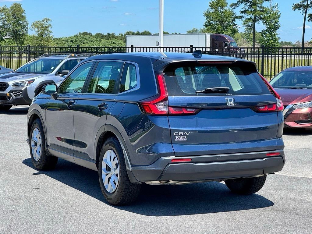2024 Honda CR-V LX - Photo 8