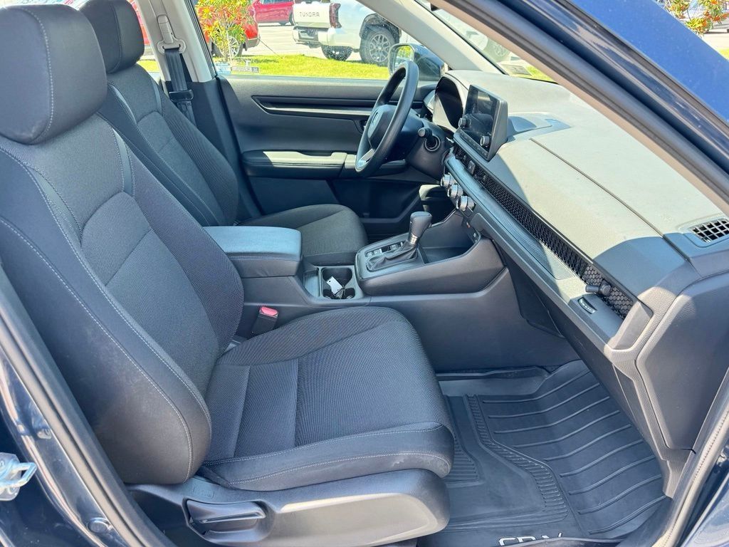 2024 Honda CR-V LX - Photo 22