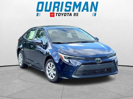 2026 Toyota Corolla Hybrid LE Sedan